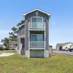 Photo #6 of 5061 BAY COLONY LN, CHINCOTEAGUE, VA 0.4 acres