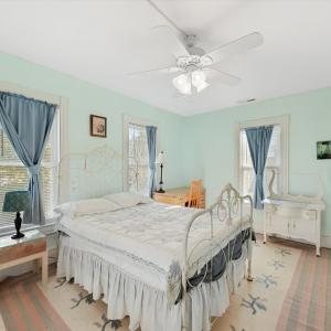 Photo #24 of 4420 MAIN ST, CHINCOTEAGUE, VA 0.2 acres