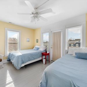 Photo #26 of 4420 MAIN ST, CHINCOTEAGUE, VA 0.2 acres