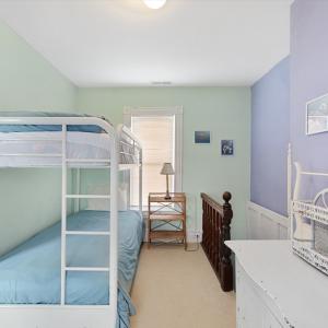 Photo #34 of 4420 MAIN ST, CHINCOTEAGUE, VA 0.2 acres
