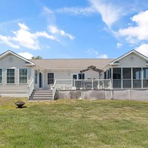 Photo #45 of 2353 YARDARM DR, GREENBACKVILLE, VA 0.2 acres