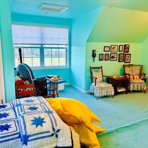 2nd Floor-Bedroom 1