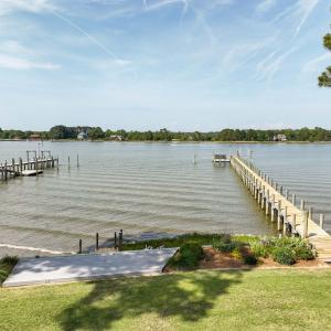 Dock