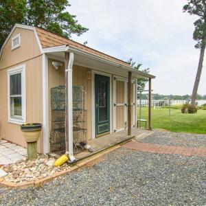 Garden Shed, Store all of your tools, lawnmower and gardening supplies.