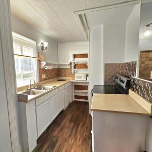 43A Kitchen