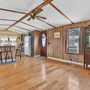 Photo #6 of 8145 SEASHELL DR, CHINCOTEAGUE, VA 0.1 acres