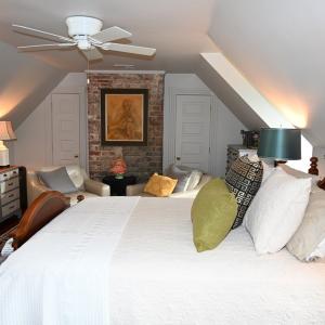 3rd floor N bedroom suite