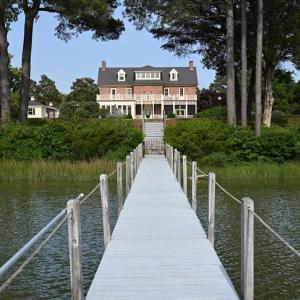 Pier