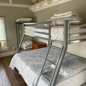 Photo #8 of 4210 SCHOOL ST, CHINCOTEAGUE, VA 0.2 acres