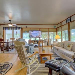 Photo #13 of 5290 LAKEVIEW RD, CHINCOTEAGUE, VA 0.3 acres