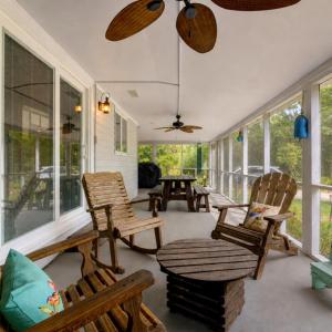 Photo #5 of 5290 LAKEVIEW RD, CHINCOTEAGUE, VA 0.3 acres