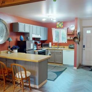 Photo #2 of 7216 OAK RIDGE PL, CHINCOTEAGUE, VA