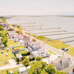 Photo #69 of 3238 MAIN ST, CHINCOTEAGUE, VA 0.1 acres