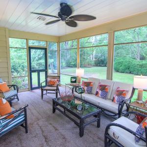 Porch, Completely screened