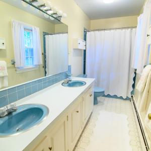 Private Bath