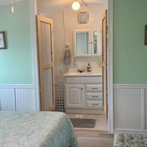 Photo #13 of 2410 RIDGE RD, CHINCOTEAGUE, VA 75.0 acres
