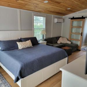 Photo #22 of 7210 BUNTING RD, CHINCOTEAGUE, VA 0.1 acres