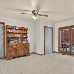 Eat in Kitchen Area