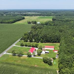 Located on Beautiful Countryside