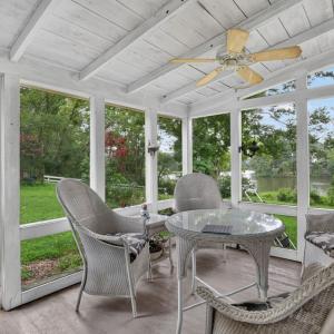 Screen Porch