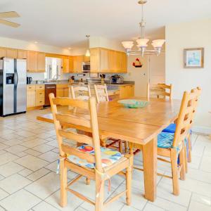 Photo #21 of 6107 HOPKINS LN, CHINCOTEAGUE, VA 1.1 acres