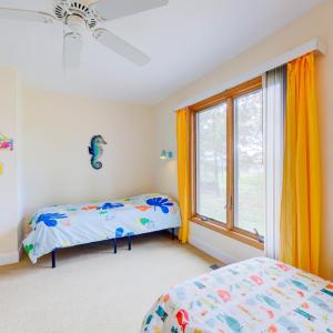 Photo #29 of 6107 HOPKINS LN, CHINCOTEAGUE, VA 1.1 acres