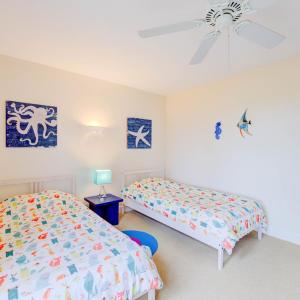 Photo #30 of 6107 HOPKINS LN, CHINCOTEAGUE, VA 1.1 acres
