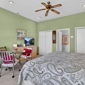 Photo #46 of 5466 AMRIEN DR, CHINCOTEAGUE, VA 0.3 acres