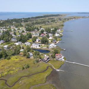 Photo #61 of 5466 AMRIEN DR, CHINCOTEAGUE, VA 0.3 acres