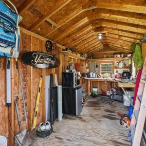 Shed