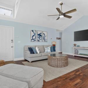 Photo #5 of 5190 PINE TREE WAY, CHINCOTEAGUE, VA 0.3 acres