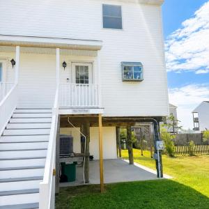 Photo #5 of 3416 RIDGE RD, CHINCOTEAGUE, VA 0.3 acres