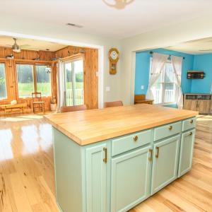 Photo #19 of 21100 THOMPSON LN, QUINBY, VA 0.5 acres