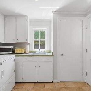 Laundry/ Mud Room Off Kitchen
