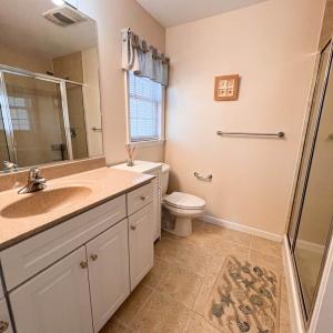 First floor full bath