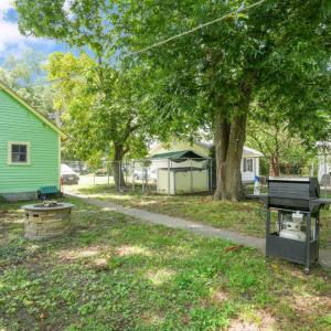 Fenced Yard