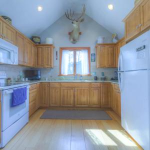 Photo #6 of 3620 RIDGE RD, CHINCOTEAGUE, VA 0.3 acres