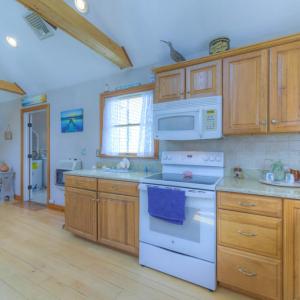 Photo #9 of 3620 RIDGE RD, CHINCOTEAGUE, VA 0.3 acres