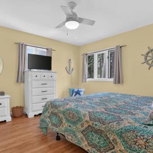 Photo #36 of 5320 CEDAR DR, CHINCOTEAGUE, VA 0.3 acres