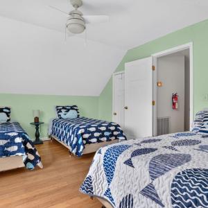 Photo #47 of 5320 CEDAR DR, CHINCOTEAGUE, VA 0.3 acres