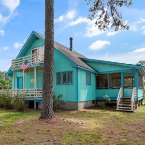 Photo #5 of 5320 CEDAR DR, CHINCOTEAGUE, VA 0.3 acres