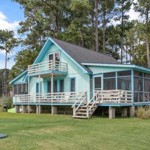 Photo #8 of 5320 CEDAR DR, CHINCOTEAGUE, VA 0.3 acres