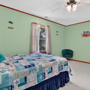 Photo #21 of 37178 BUOY CT, GREENBACKVILLE, VA 0.3 acres