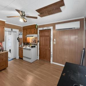 Photo #42 of 16472 METOMPKIN RD, BLOXOM, VA 0.3 acres