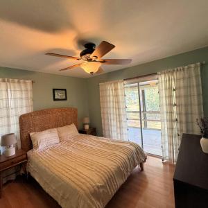 1st level bedroom