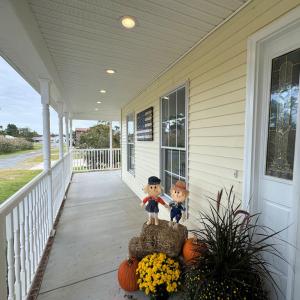 Wrap around front deck