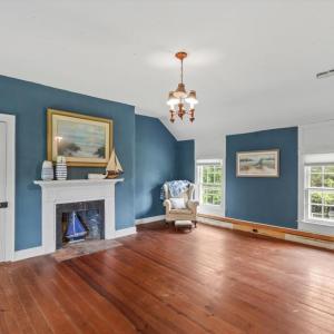 Upper Level Bedroom