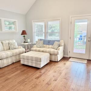 Photo #6 of 7705 EAST SIDE RD, CHINCOTEAGUE, VA 0.3 acres