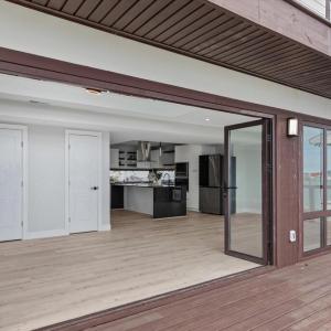 Bifold Doors to Deck