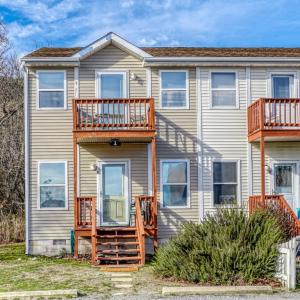 Photo #2 of 7661 #8 EAST SIDE RD, CHINCOTEAGUE, VA 0.1 acres